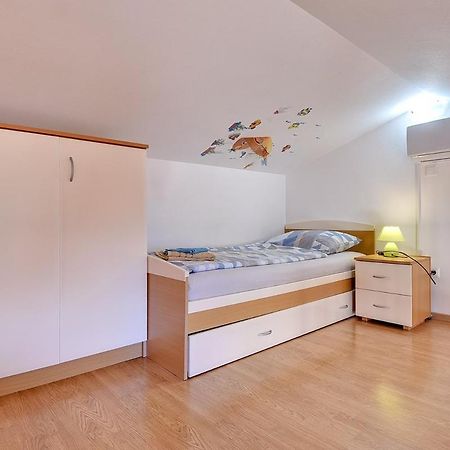 Apartment Stela Μεντουλίν Εξωτερικό φωτογραφία